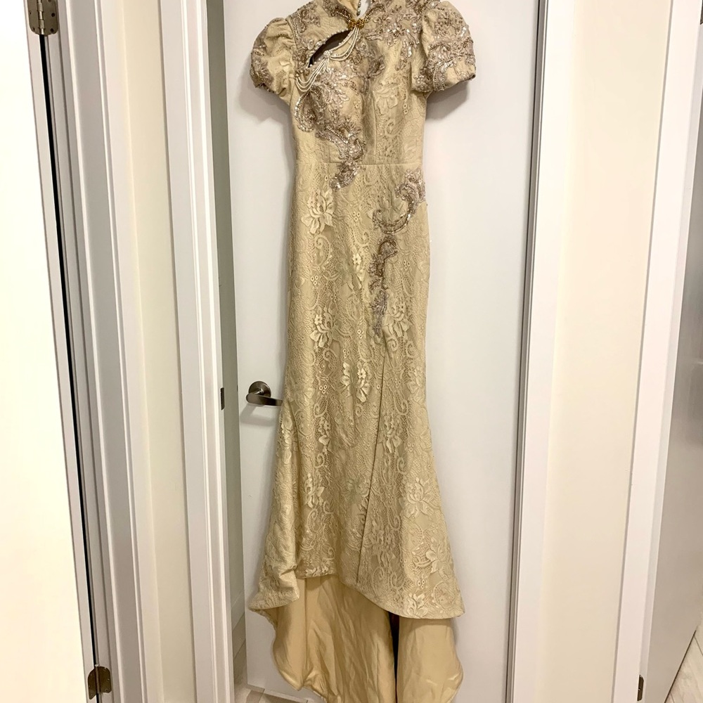 Brand new with tag. Asian style dress.